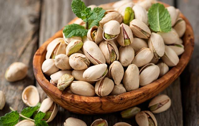 Pistachios-Benefits-For-Hair