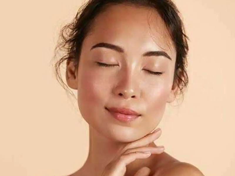 Slugging Benefits: Know How This Korean Skincare Technique Can Give You Flawless Skin  