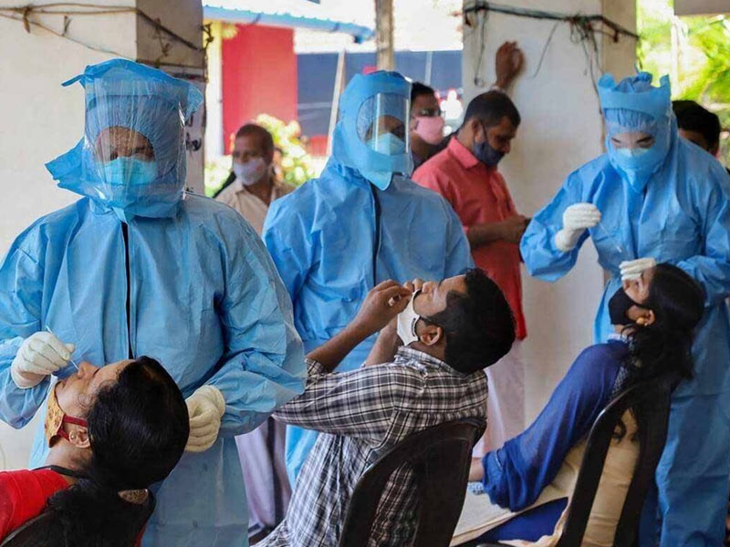 24 घंटे में 2.6 लाख कोरोना के नए मामले और 315 लोगों की मौत ने बढ़ाई चिंता, पॉजिटिविटी रेट बढ़कर हुआ 14.7