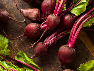 चुकंदर दिन में किस समय और कैसे खाना चाहिए? डायटीश‍ियन से जानें चुकंदर से जुड़े 5 सवालों के जवाब 