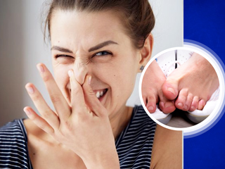 पैरों से बदबू क्‍यों आती है? जानें इसका कारण और पैर की दुर्गंध दूर करने के 7 आसान उपाय