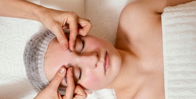 Facial-massage