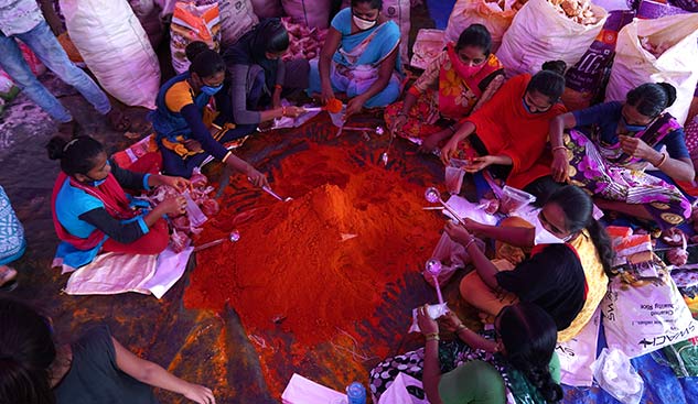 making food for needy