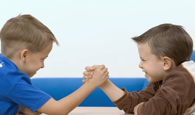 inside1CompetitionBetweenChildren