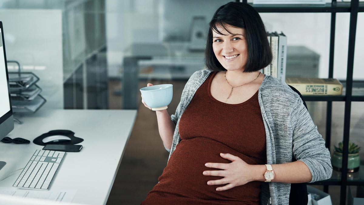 is-drinking-decaf-coffee-safe-during-pregnancy-in-hindi