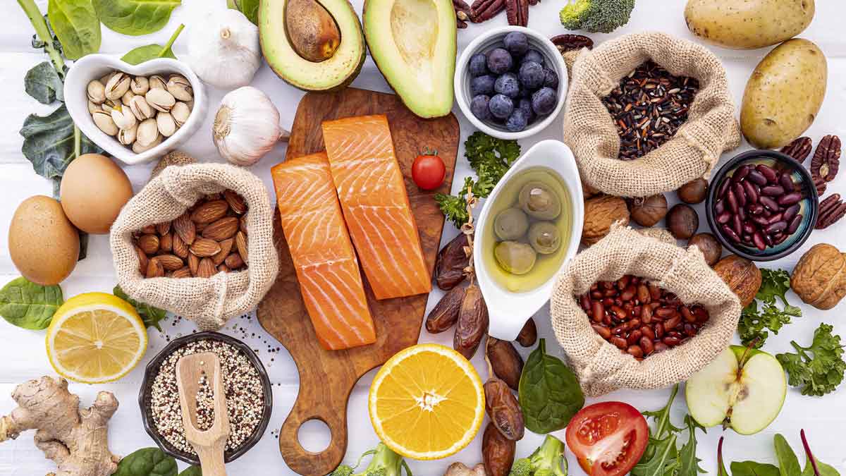 Nutrients for healthy gut