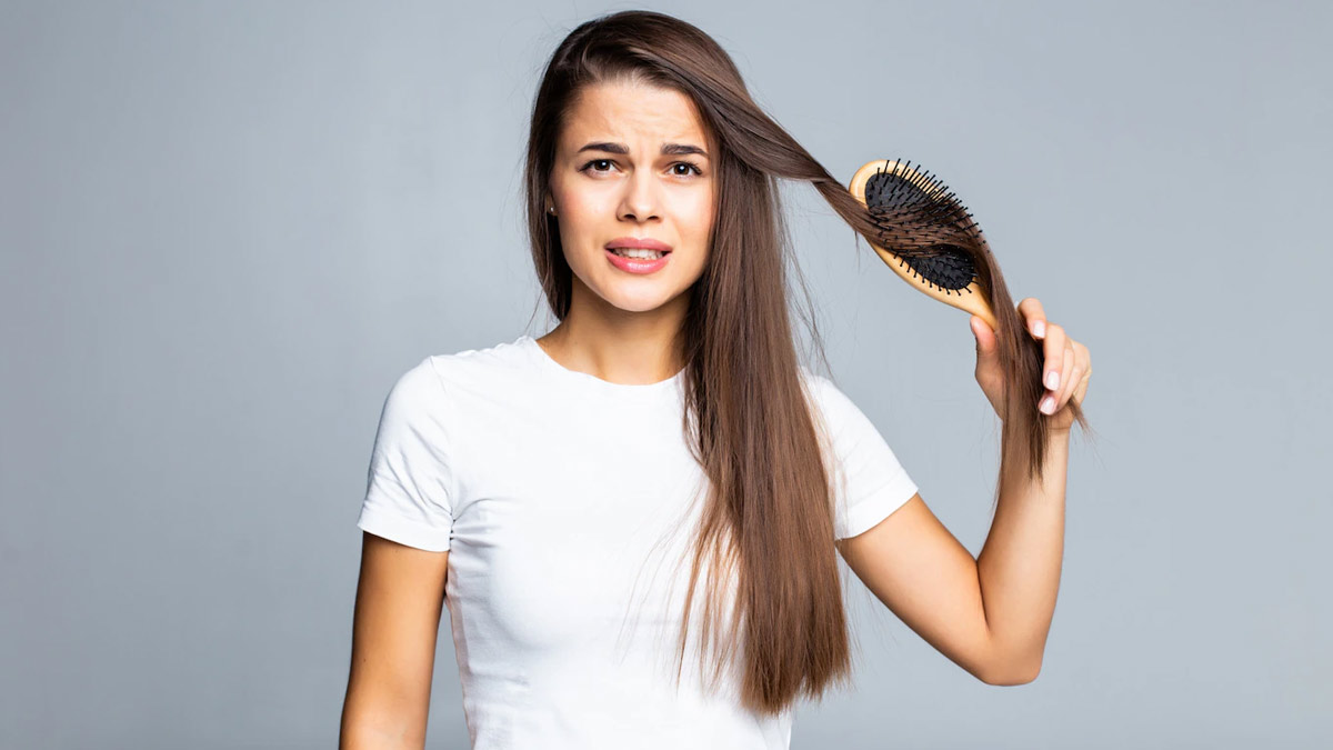 बालों के लिए सही कंघी कैसे चुनें | Right Comb for Your Hair in Hindi