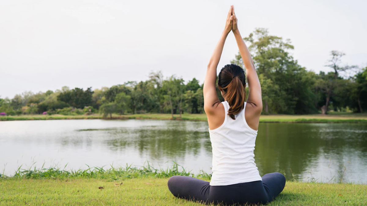 Sunset Yoga Benefits in Hindi