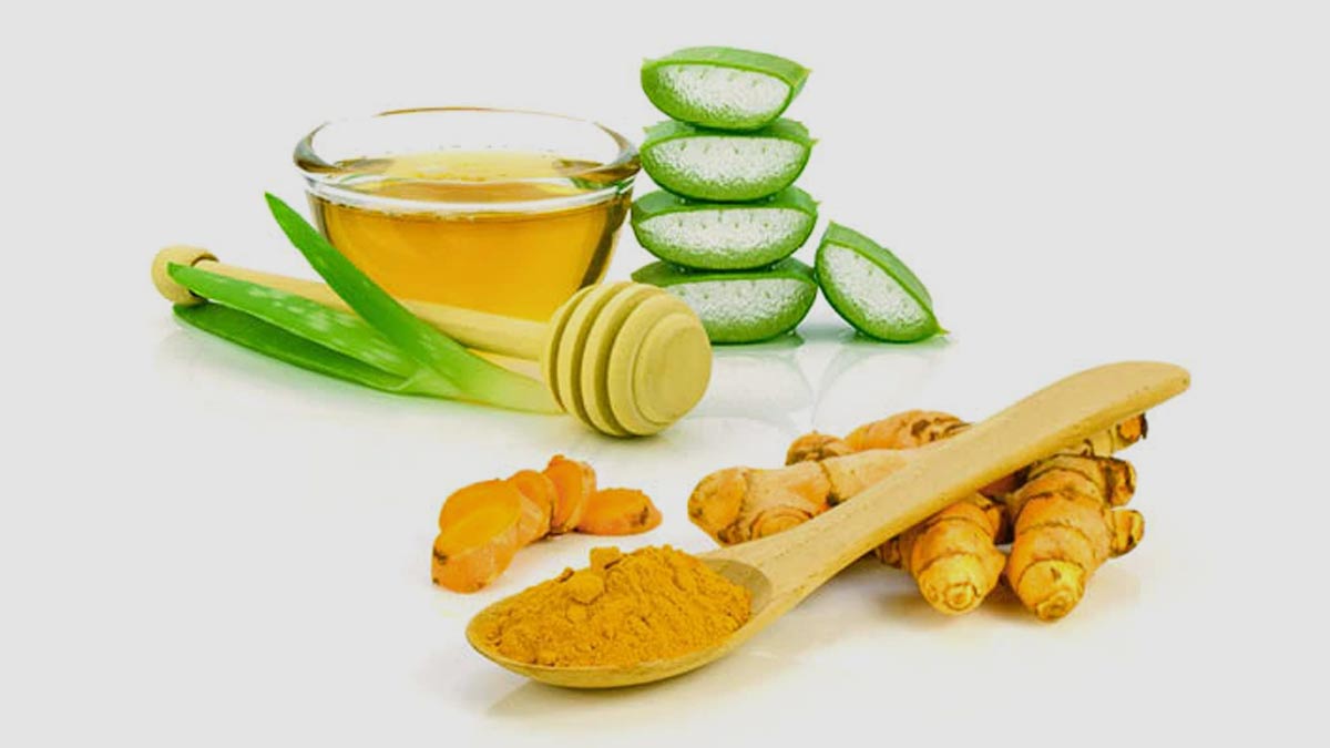 Turmeric and Aloe Vera for Skin