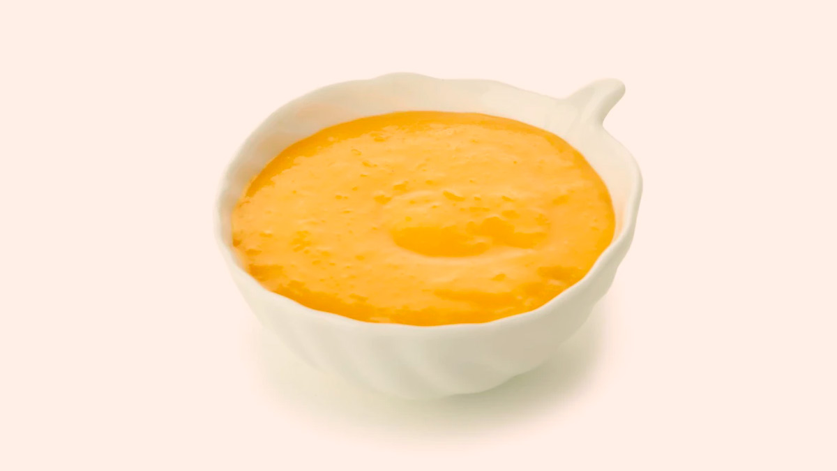 Curd with turmeric benefits in hindi