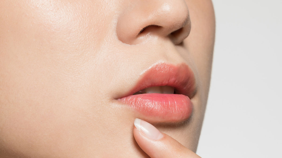 होठों पर रोज शहद लगाने के क्या फायदे होते हैं? 