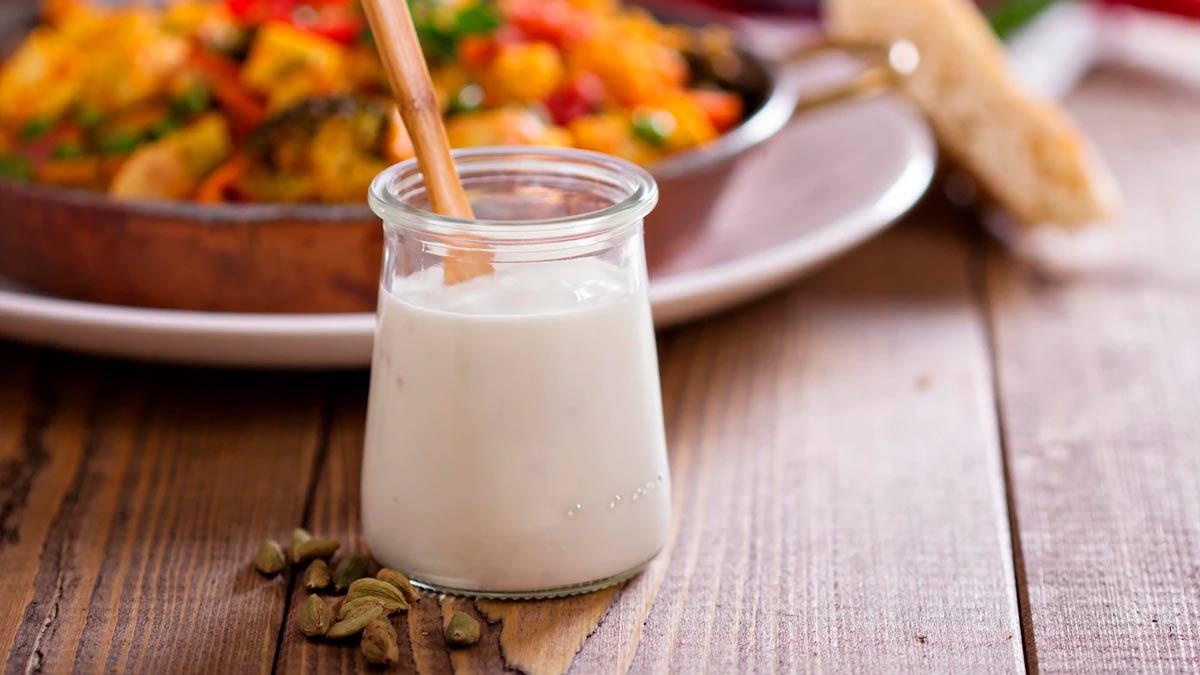 Health Benefits of Cardamom Milk