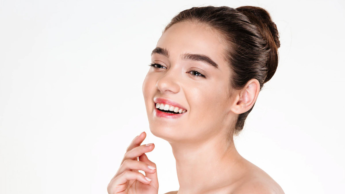 how-to-eat-neem-basil-leaves