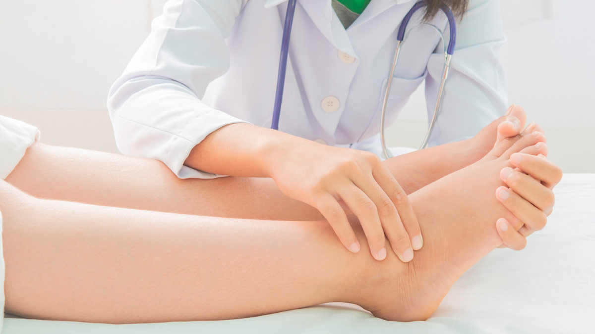 Home Remedies for Swollen Feet During Pregnancy