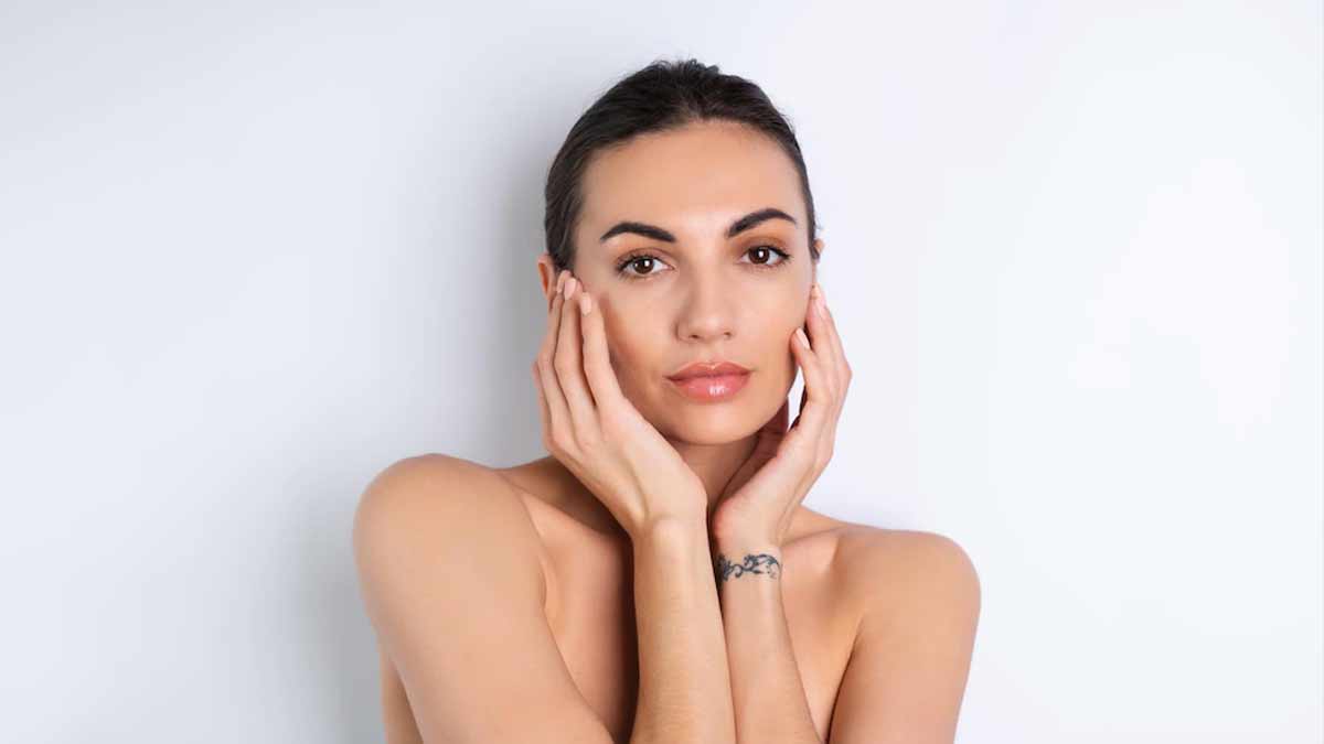 What Is The Viral Skin Care Trend Slugging? Know Benefits And Dos, Don ...