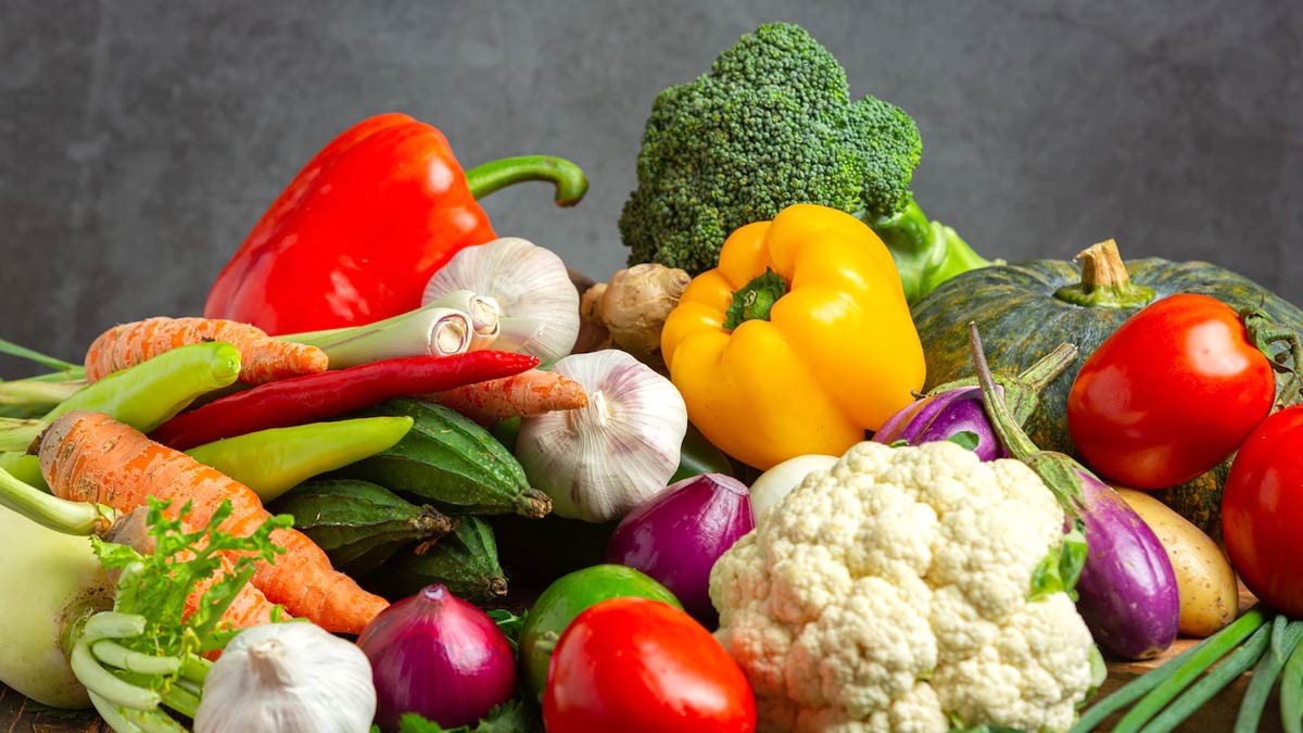 शाकाहारी लोग विटामिन D की कमी पूरी करने के लिए खाएं ये 5 चीजें