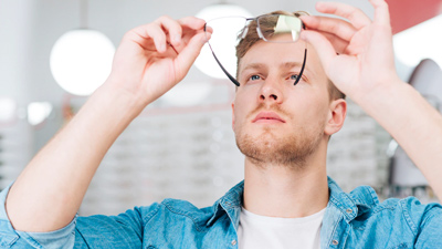 आंखों की रोशनी बढ़ाने के लिए खाएं ये 5 तरह के बीज, बुढ़ापे तक तेज रहेगी नजर