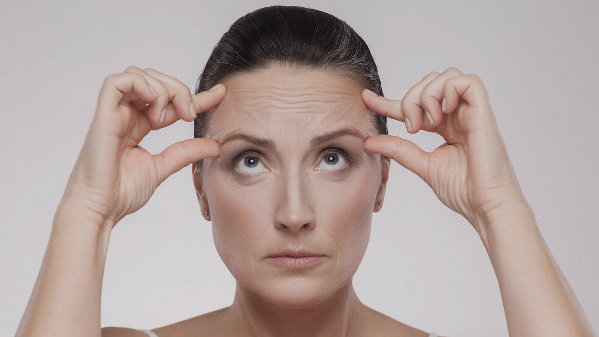 Got Wrinkles and Fine Lines In Early 30s? Here Are Scientifically-Backed Ways To Reduce Them