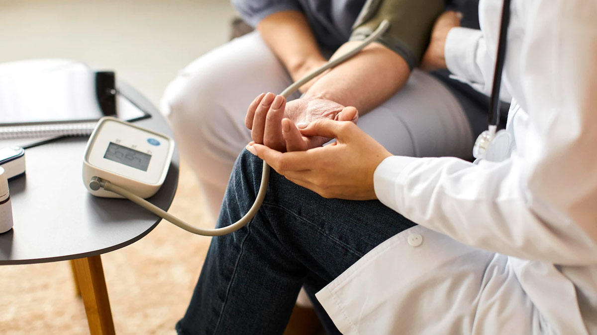 high blood pressure effects on brain