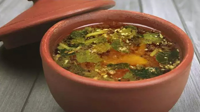 पान के पत्तों से साउथ इंडियन स्टाइल में बनाएं रसम, जानें इसके फायदे और रेसिपी