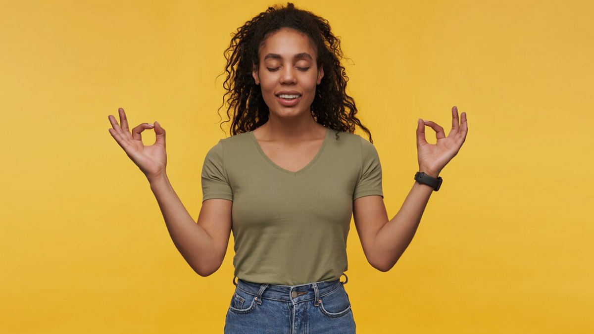 Mudra to regulate thyroid imbalance