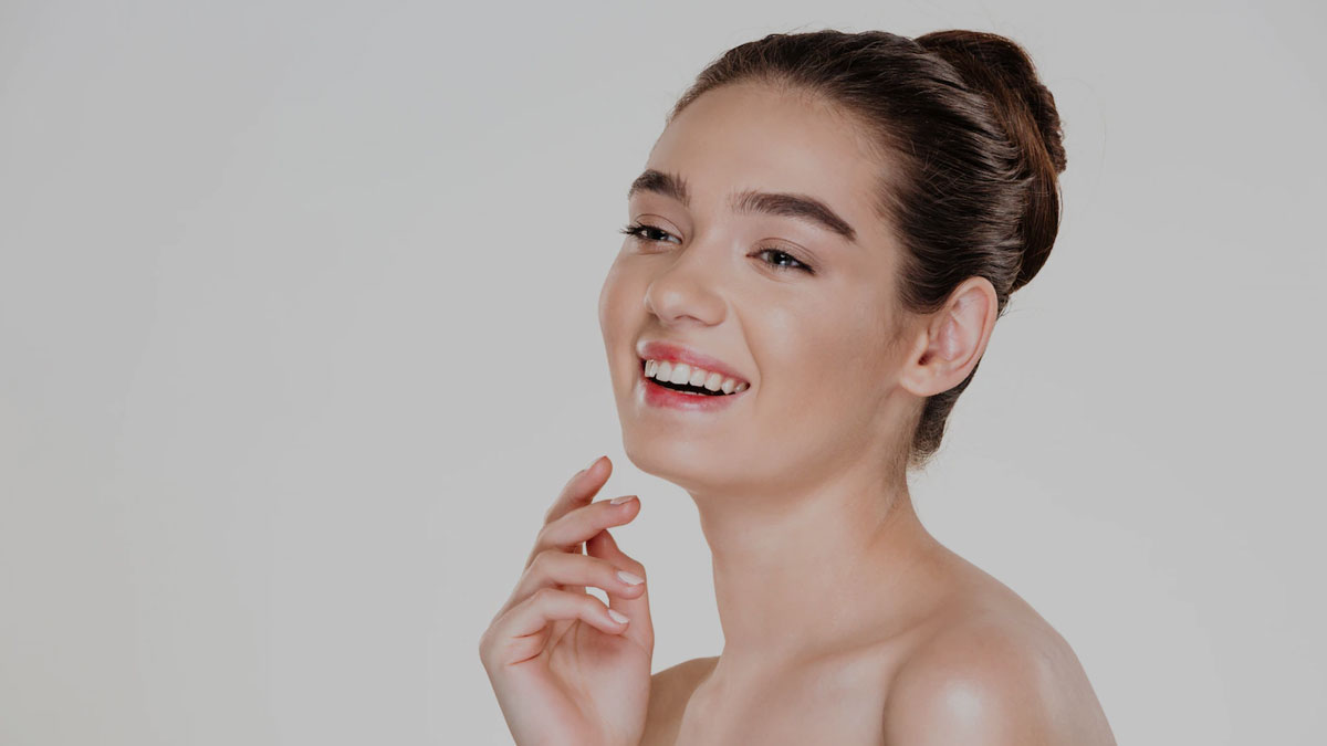 Coconut Water For Skin Benefits IN Hindi