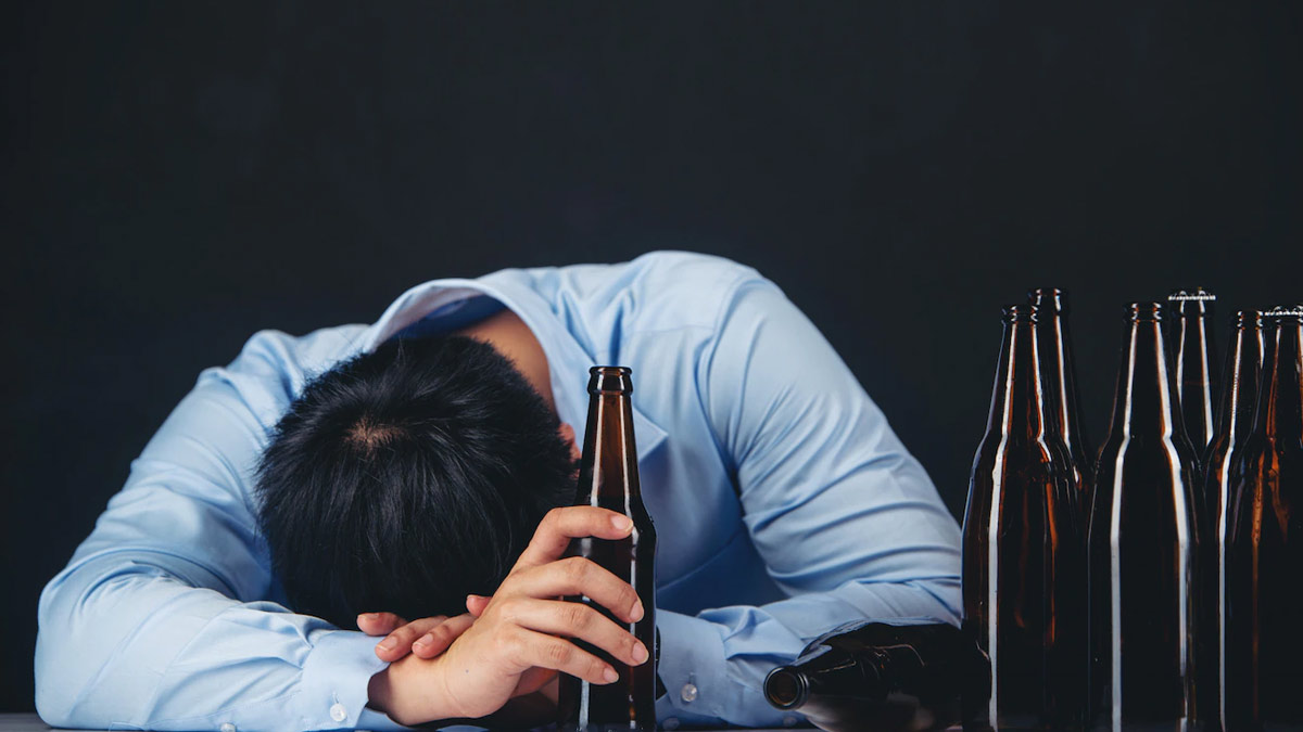 alcohol avoid at night