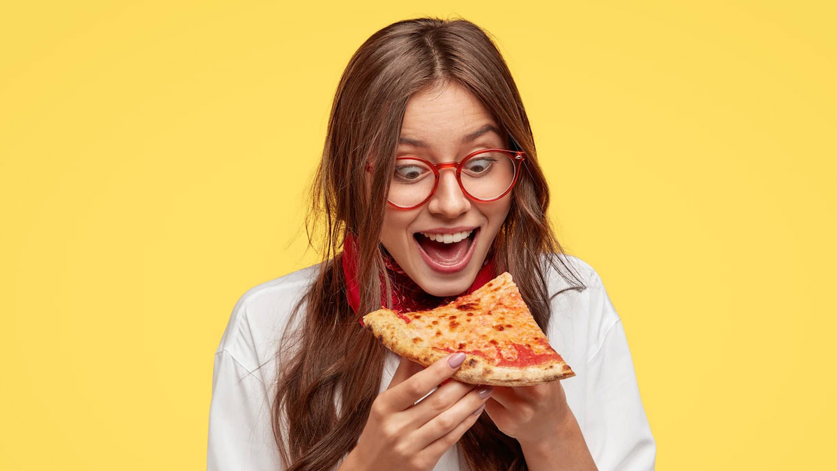 pizza avoid at night