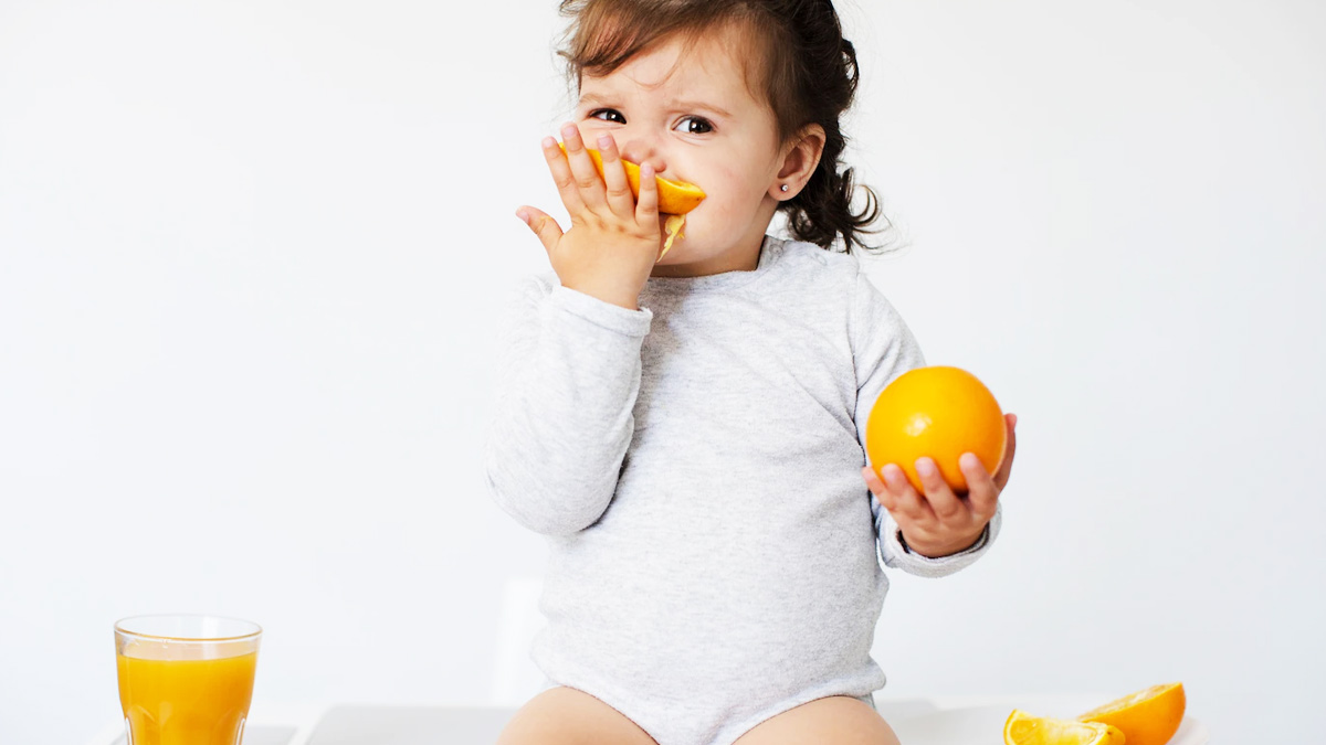 बच्चों को खिलाएं संतरा, सेहत को मिलेंगे ये 5 फायदे