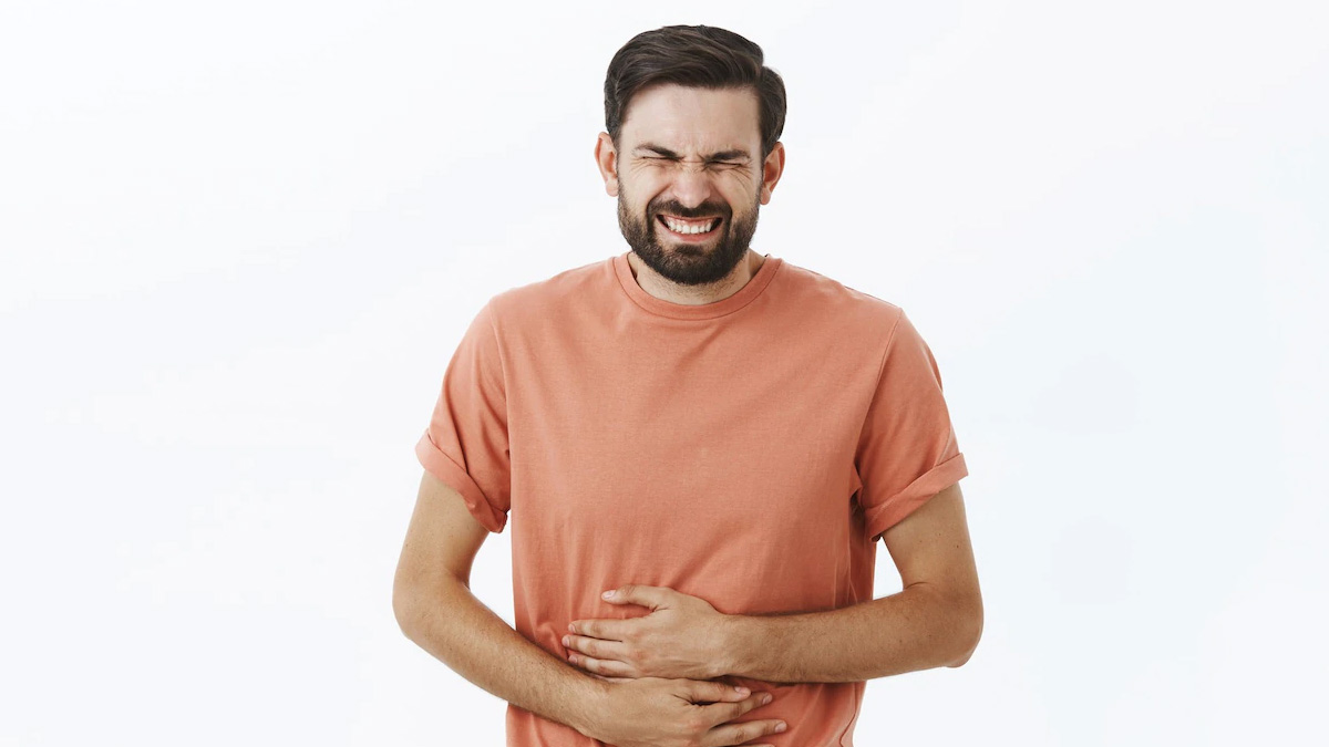 रात में मूंगफली खाने से सेहत को हो सकते हैं ये 4 नुकसान, जानें मूंगफली