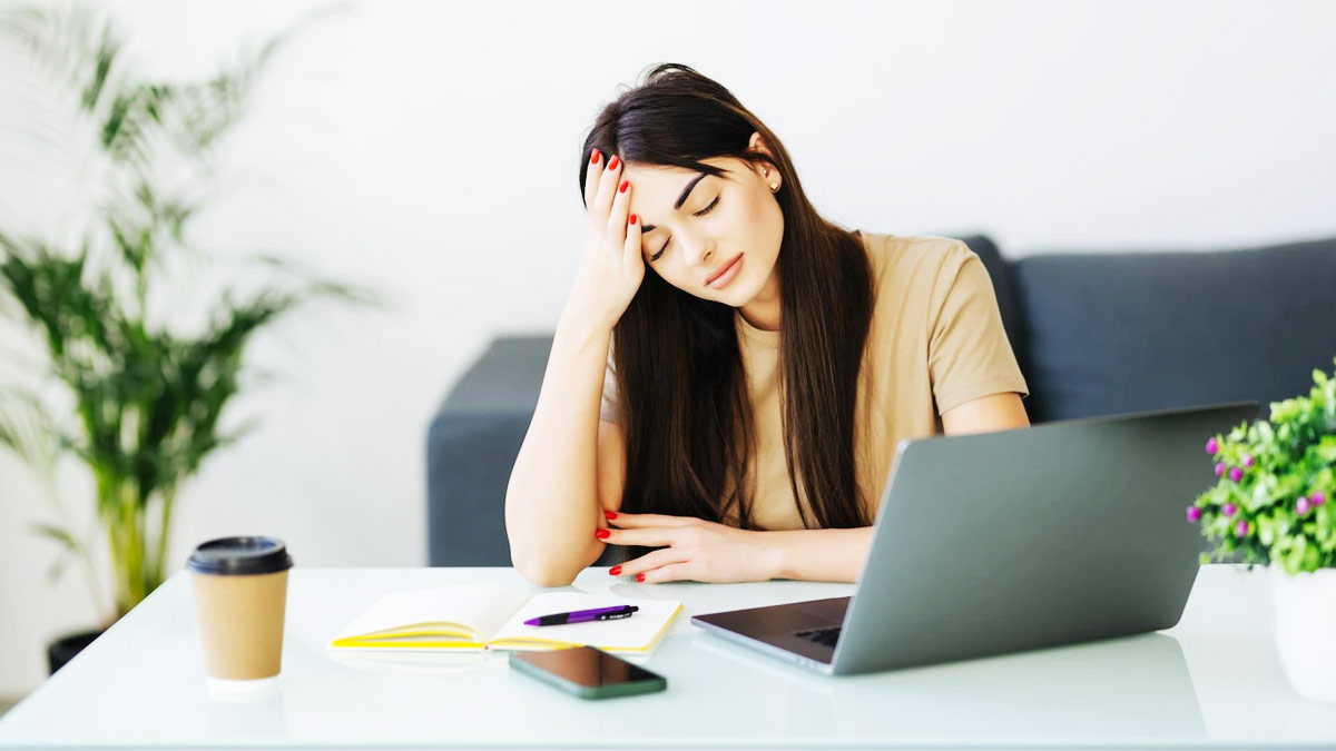 विटामिन बी9 की कमी होने पर दिख सकते हैं ये 6 लक्षण, जानें कैसे करें