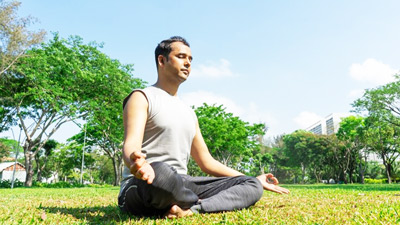 मेड‍िटेशन (ध्‍यान) के दौरान आप तो नहीं करते हैं ये 5 गलत‍ियां?