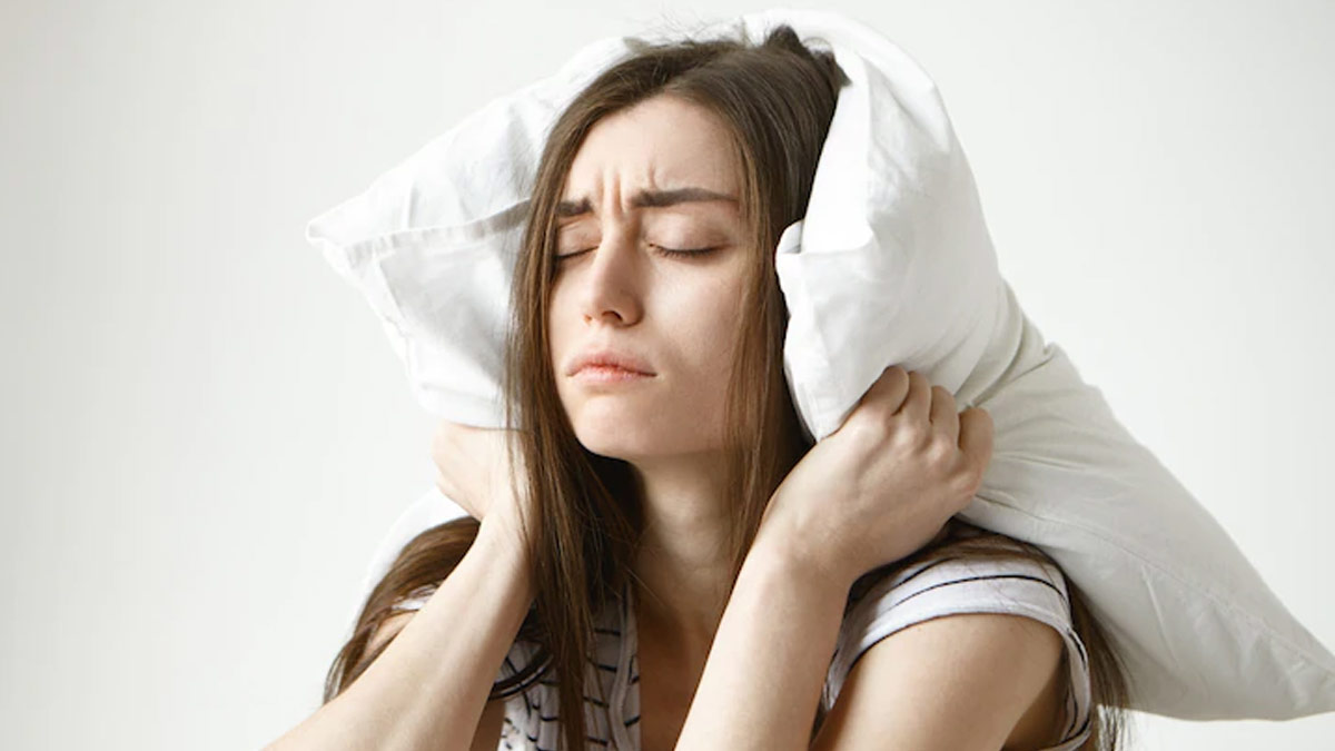 Read How Poor Sleep Can Affect Your Eyesight OnlyMyHealth