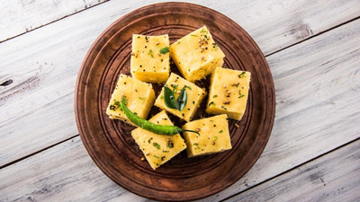 क्‍या प्रेगनेंसी में ढोकला खा सकते हैं? जानें एक्‍सपर्ट की राय