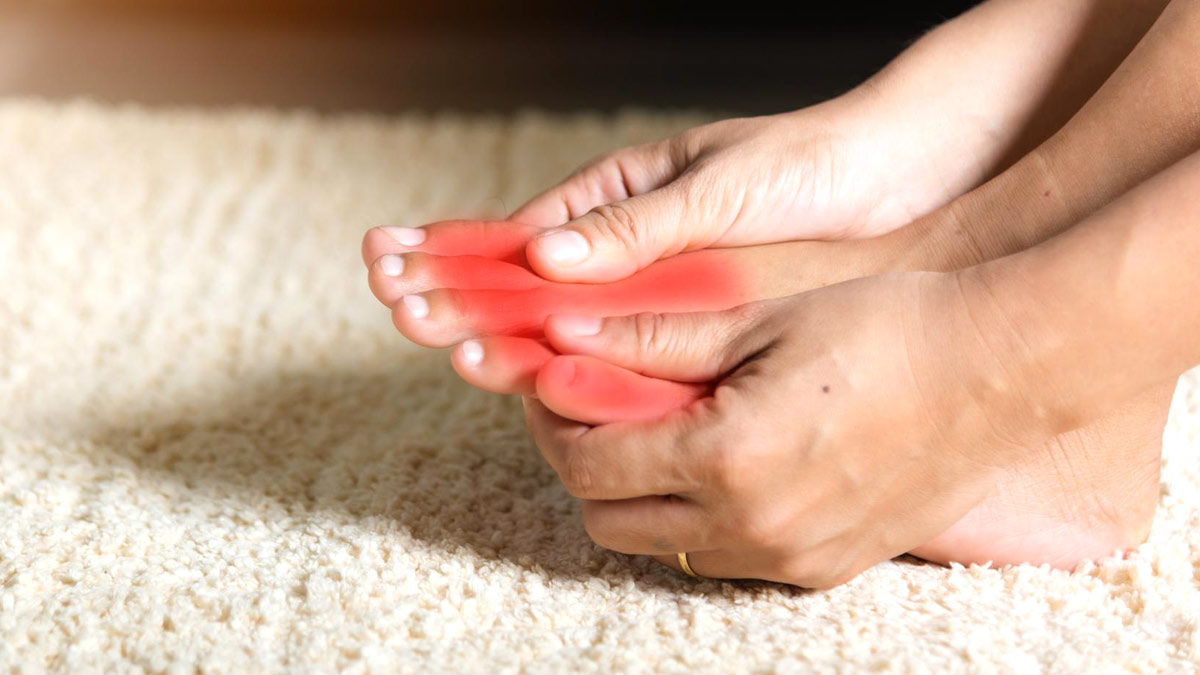 What Vitamin Deficiency Causes Tingling In Hands And Feet