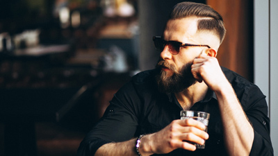 Beard Care in Hindi: दाढ़ी के बाल बढ़ाएगा आंवला और नारियल का तेल, जानें बनाने और लगाने का तरीका