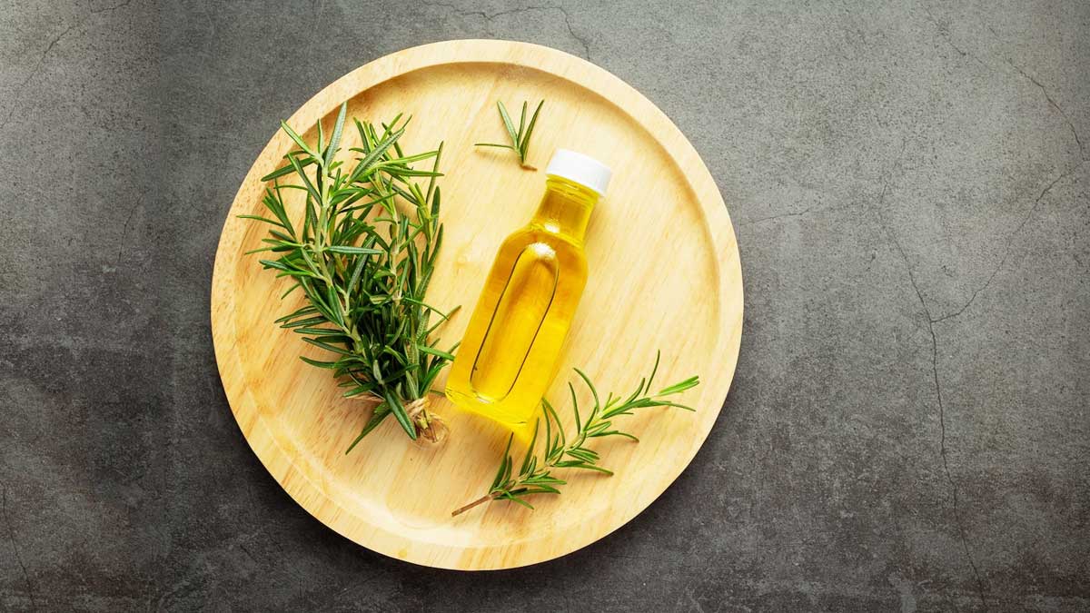 Benefits of Using Face Oil on Oily Skin