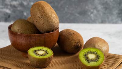 कीवी खाने से सेहत को मिलते हैं कई जबरदस्त फायदे, जानें इनके बारे में