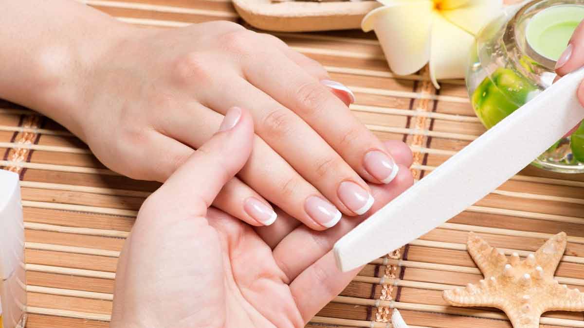 Tips To Repair Damaged Nails After Extensions
