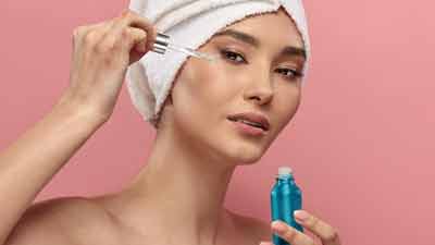 चेहरे पर लगाते हैं फेस सीरम? न करें ये 5 गलत‍ियां