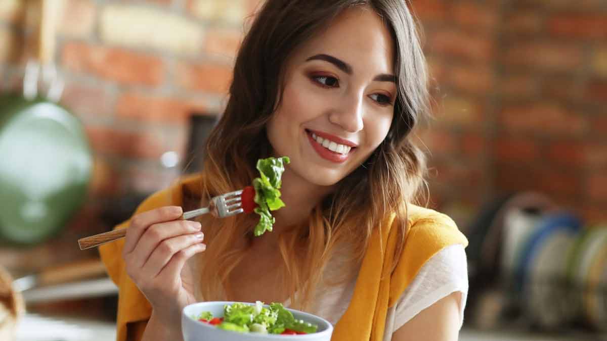 study-shows-how-meal-time-can-affect-mental-health-onlymyhealth