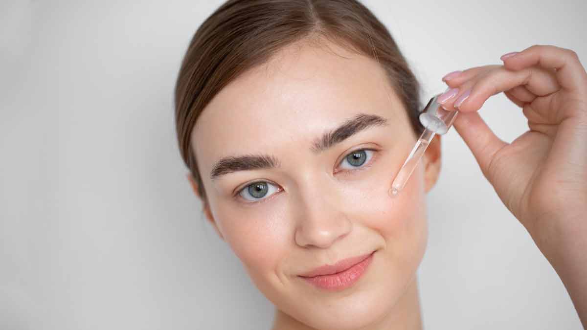 Avoid Committing These Mistakes While Applying Face Serum