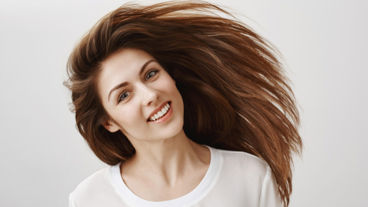 Amla And Coconut Oil Benefits For Hair In Hindi