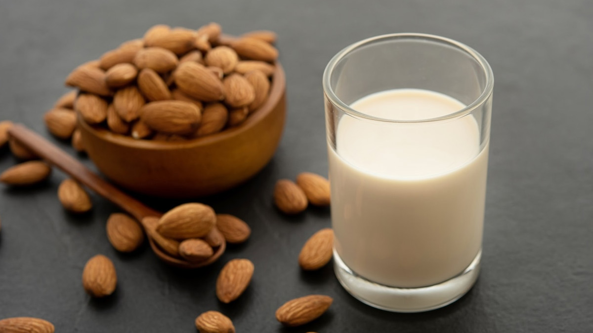 Benefits Of Using Almond Milk On Face | OnlyMyHealth