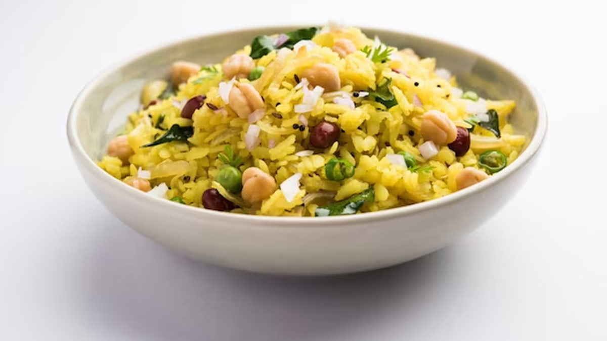 Benefits-of-Having-Poha-in-Pregnancy-t