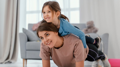 देश में फिर बढ़ रहे कोरोना के मामले, इम्यूनिटी कमजोर करने वाली इन चीजों से आज ही बना लें दूरी