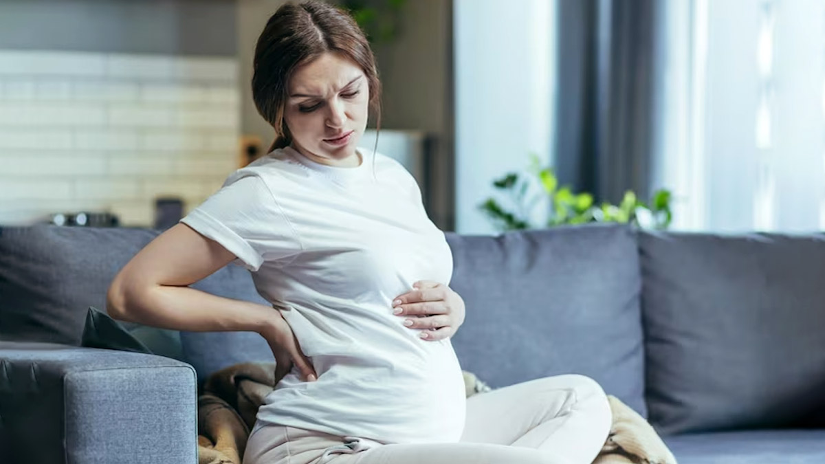 Pain Radiating From Lower Back To Foot? Expert Lists 6 Tips To Manage Sciatica Pain During Pregnancy