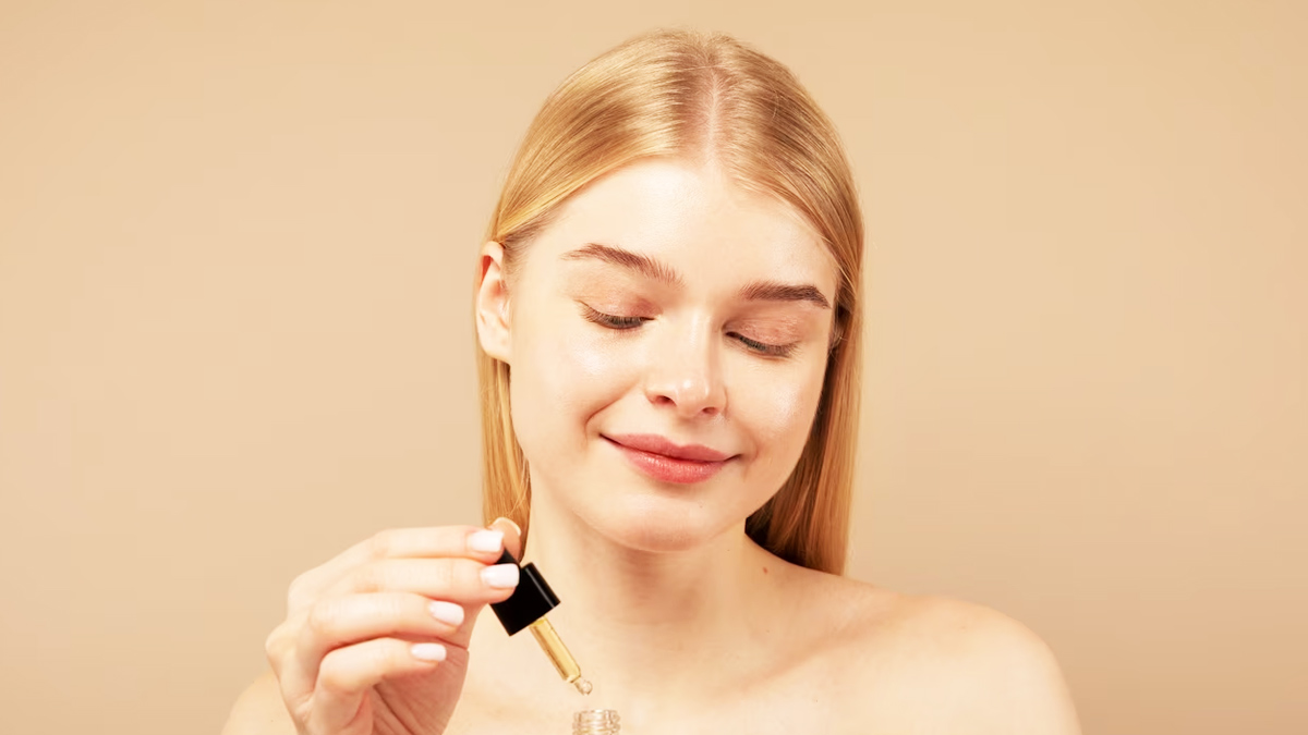 How To Apply Face Serum At Night in hindi