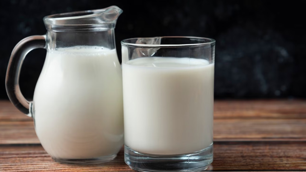 benefits of buttermilk with pepper in hindi 