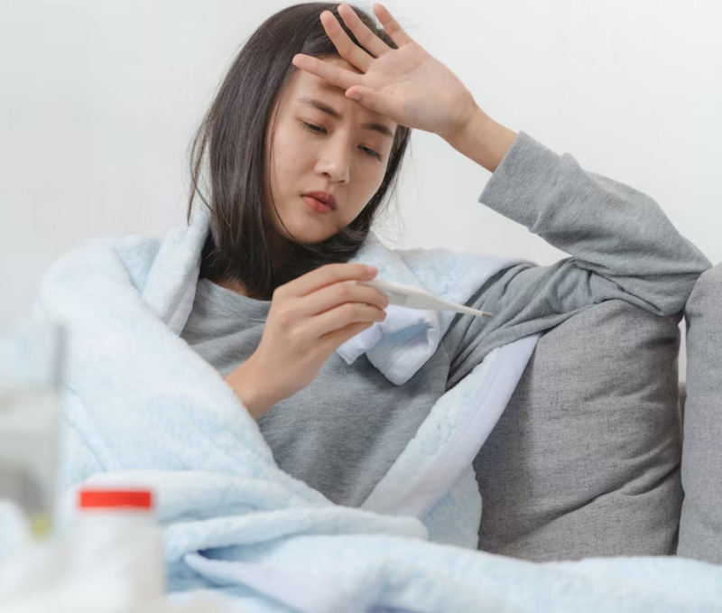 what to do if you suspect dengue fever in hindi